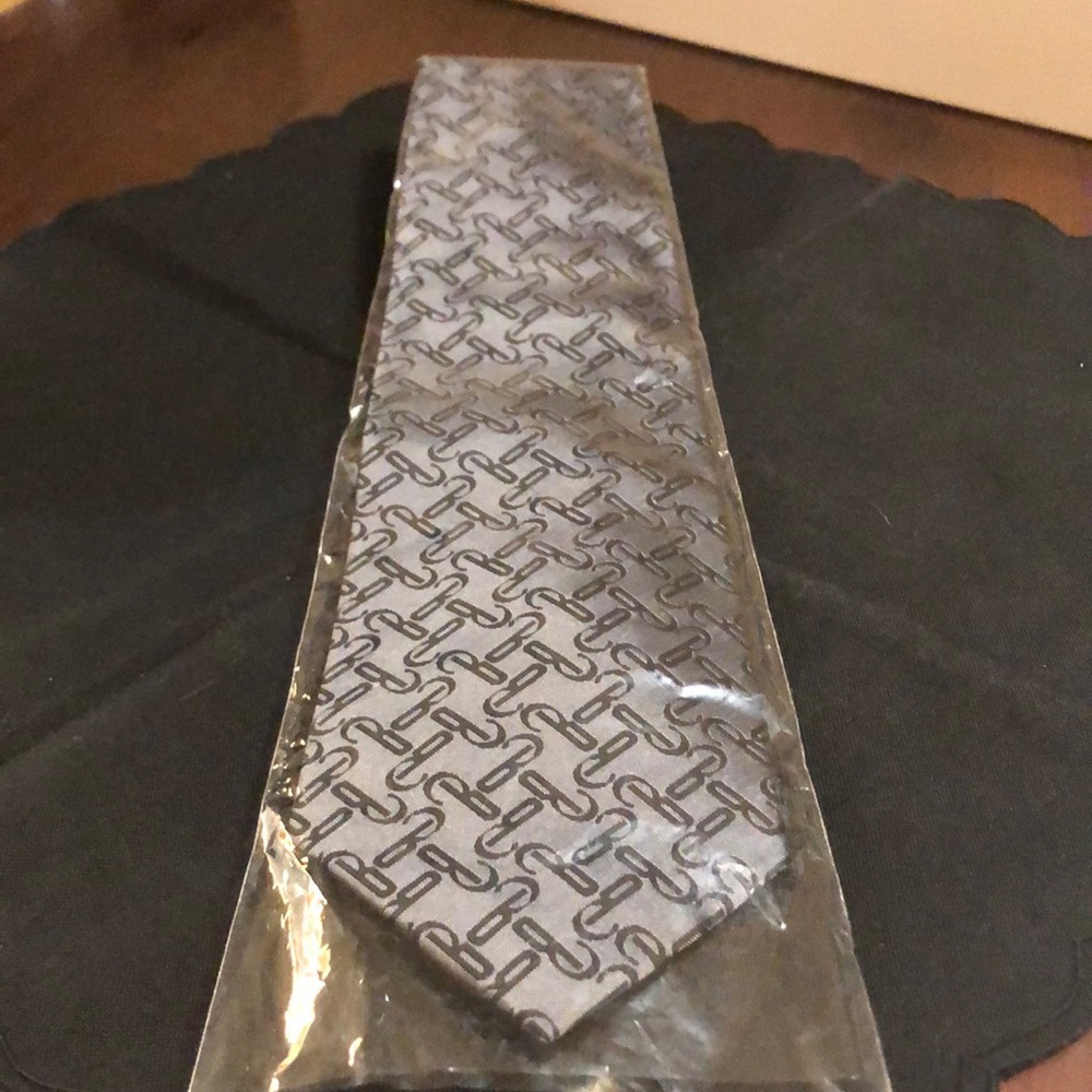 Belisi Signature Silk Tie NEW